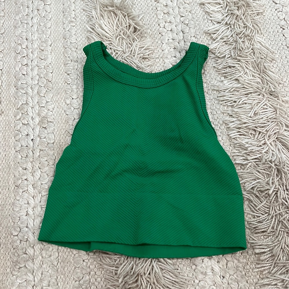 Green nikibiki tank top cropped OS